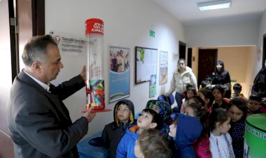 Minikler Her Atığın Çöp Olmadığını Öğreniyor