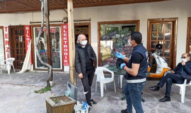 Polisler Vatandaşlara Günboyu Uyarılarda Bulundu