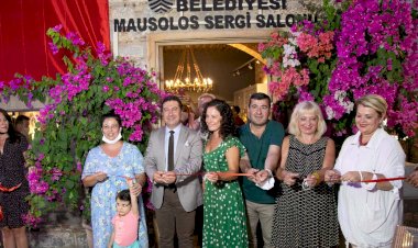 I.Artemısa Ve Mausolos Sergi Salonları Karma Sergi İle Açıldı