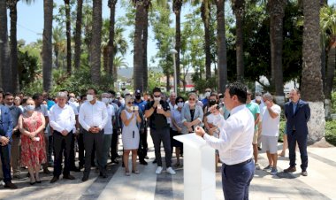 Başkan Aras, Personeliyle Bayramlaştı