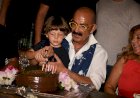 Cemil İpekçi Yeni Yaşına Bodrum Kaşıbeyaz'da Ailesi ve Yakın Dostları İle Birlikte Girdi