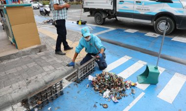 Mazgalları Kül Tablasına Çevirdiler