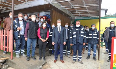 Esnaftan İşçilere Teşekkür Yemeği