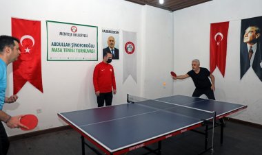 Abdullah Şinoforoğlu Masa Tenisi Turnuvasında Ödüller Sahiplerini Buldu