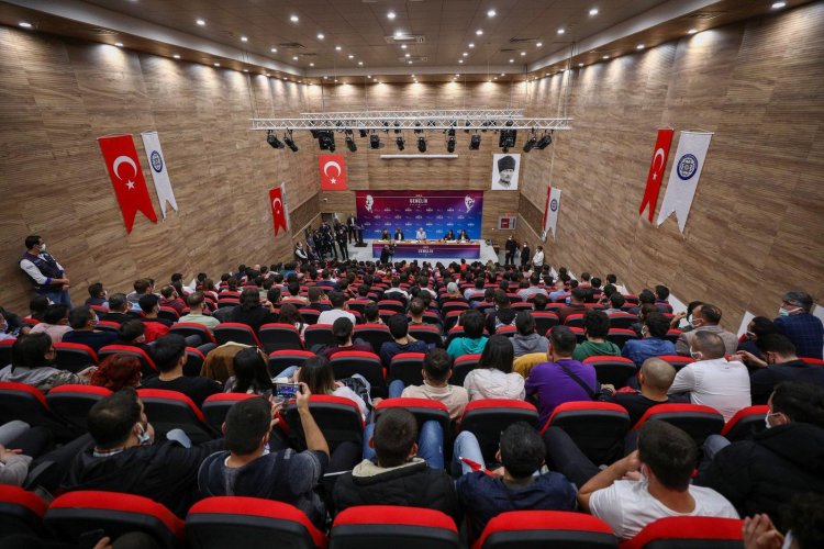 Chp Genel Başkanı Kemal Kılıçdaroğlu Muğla'da Gençlerle Buluştu