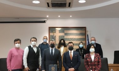 Başkan Aras’tan, Kos Belediye Başkanı Nikitaras’a Ziyaret