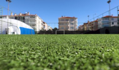 Halı Saha Ve Kafeterya Yakında Hizmete Açılıyor