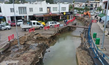 Yağmur Suyu Drenaj Çalışmaları Devam Ediyor