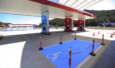 Büyükşehir Tarafından Kurulan Akaryakıt İstasyonu Hizmete Girdi