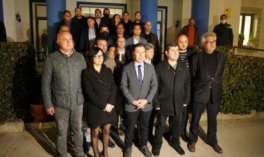 Başkan Aras: “Alnımız Açık, Başımız Dik”