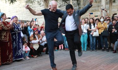 Balıkçı’nın Doğum Günü, “Dünya Merhaba Günü” Oldu