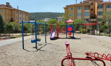 Menteşe’de Parklar Yenileniyor