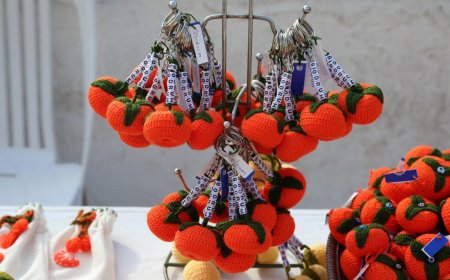 Üreten Kadınlardan Yılbaşı Kermesi