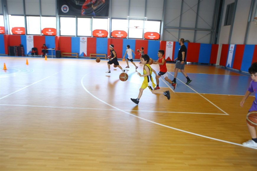 Bahçeşehir Red Dragons, Geleceğin Basketbolcularını Arıyor