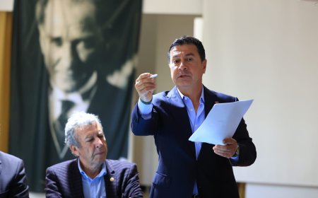 Aras, Ortaca’da İktidara Yüklendi: “İktidarın Söylemleri Avrupalı Turisti Korkutuyor”