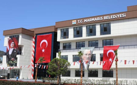 Marmaris Yeni Belediye Hizmet Binasına Kavuştu