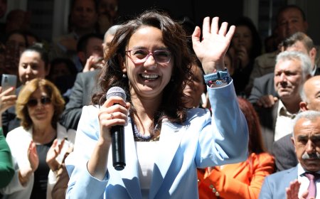 Menteşe’nin İlk Kadın Belediye Başkanı Gonca Köksal Görevine Başladı