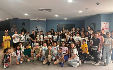 80 Öğrenci, Sihirli Gemi’yi İzledi