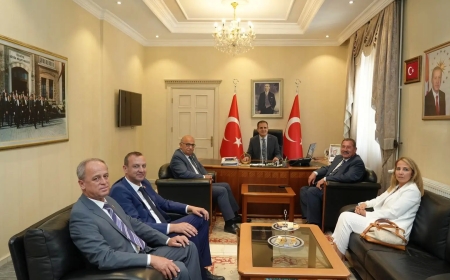 Başkan Topuz’dan Vali Akbıyık’a Ziyaret