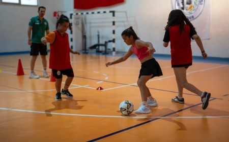 Yıldız Kızlar Salon Futbolu İle Tanıştı