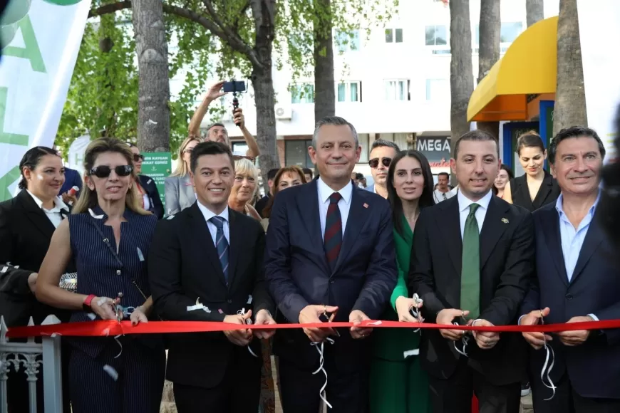 Marmaris Belediyesi Abdi İpekçi Parkı Halk Kafe Açılışı: Özgür Özel’in Katılımıyla Coşkulu Tören