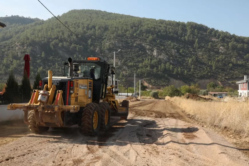 Muğla Büyükşehir Belediyesi, Çocukların Sosyal Medya Talebi Üzerine Bayır’da Yol Çalışması Başlattı