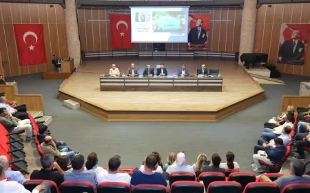 Başkan Mandalinci, Muhtarlarla Bir Araya Geldi