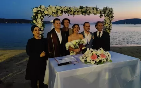 Bodrum'da Görkemli Düğün: Elif Şimşek ve Bekir Tolaman, Mutluluğu Paylaştı