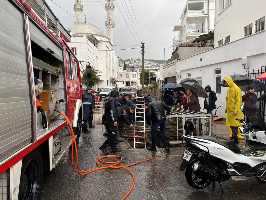 Bodrum’da Sağanak Yağış Felaketi: İstinad Duvarı Çöktü, Genç Son Anda Kurtarıldı