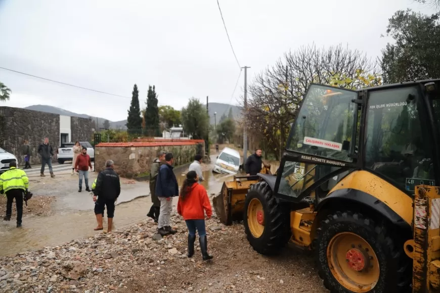 Belediye, Dere Yataklarına Park Edilmemesi Konusunda Uyarılarına Devam Ediyor