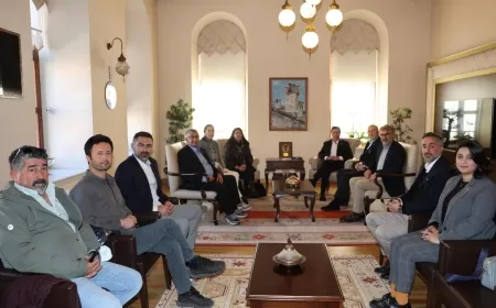 Bodrum Kent Konseyi, Muğla Büyükşehir Belediye Başkanı Ahmet Aras’ı Ziyaret Etti