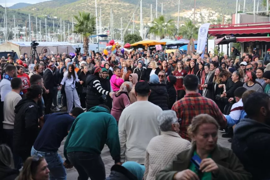 9. Bodrum Hamsi Festivali Renkli Görüntülerle Tamamlandı