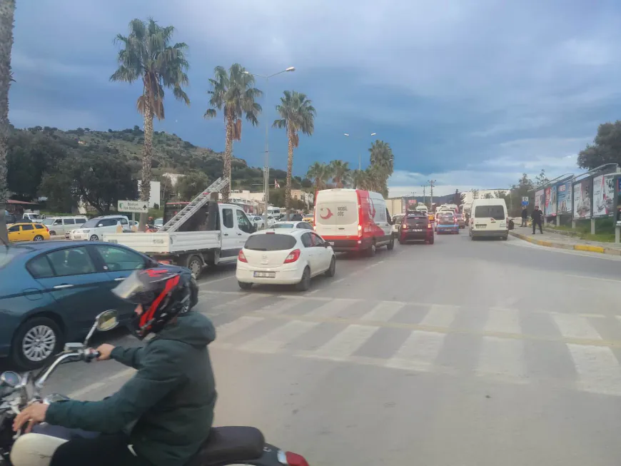 Bodrum’da Akıllı Trafik Işıkları Trafiği Felç Etti!