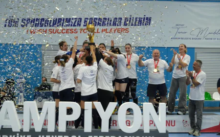Armada Praxis Yalıkavak, 2024–2025 Kadınlar Hentbol Süper Ligi Şampiyonu