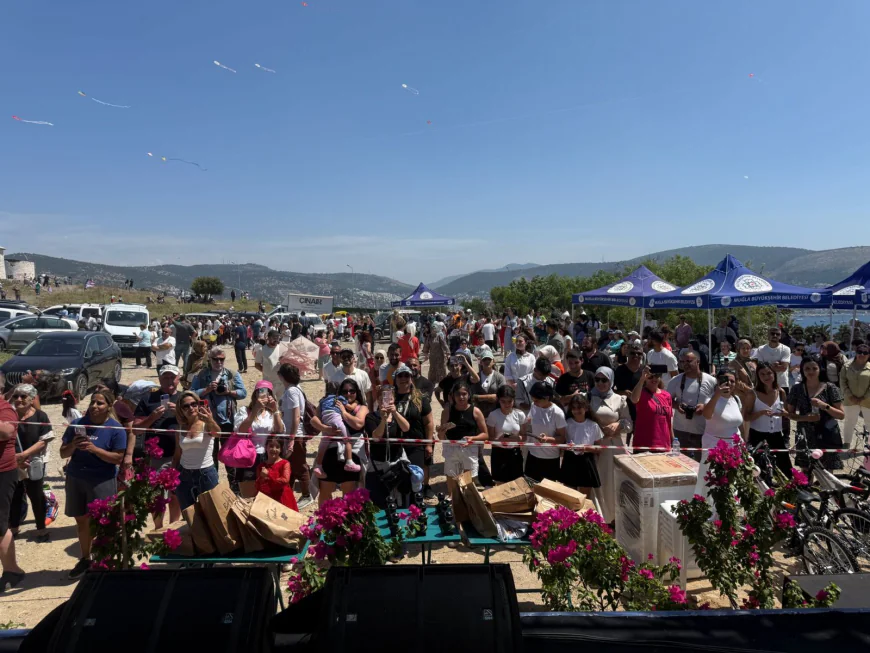Bodrum’da Baharın En Renkli Etkinliği: 20. Uluslararası Bodrum Uçurtma Festivali Rekor Katılımla Gerçekleşti