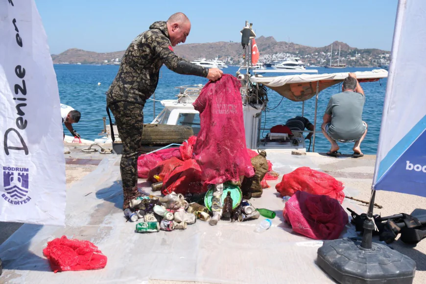 Deniz Dibi Temizliği Yalıkavak'ta Devam Etti