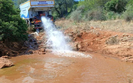 Bodrum Belediyesi Kırsal Mahallelerdeki Göletlere Su Takviyesi Yapıyor