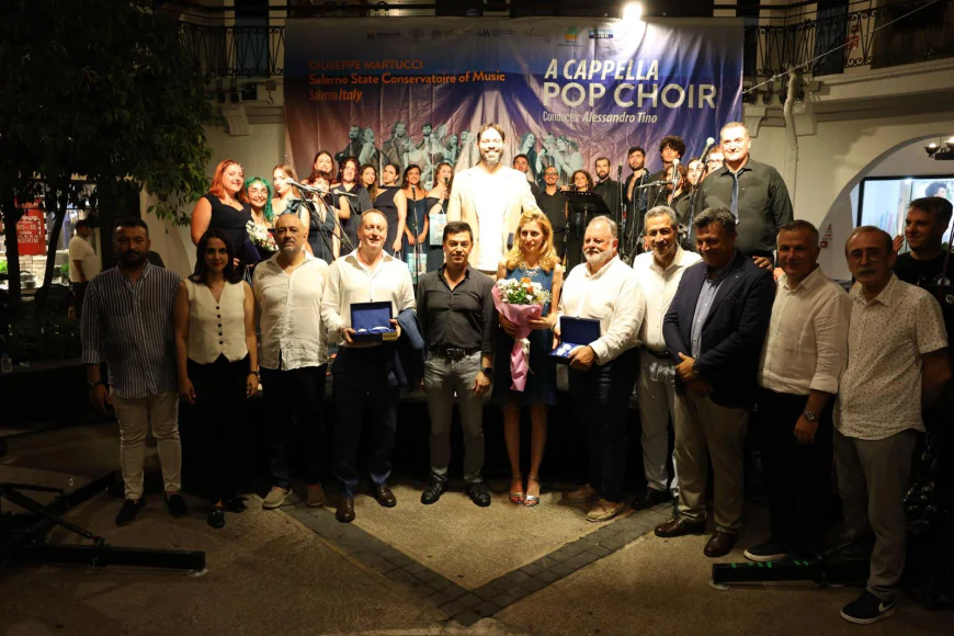 Giuseppe Martucci Konservatuvarı Korosu Marmaris'te Müzik Ziyafeti Verdi