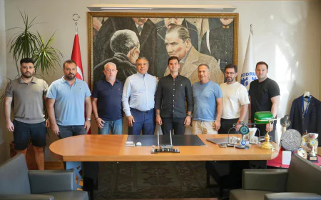 Armada Praxis Yalıkavakspor’dan Başkan Mandalinci’ye Teşekkür Ziyareti