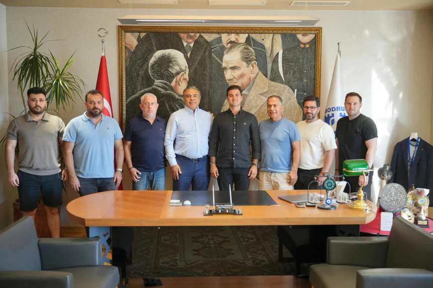 Armada Praxis Yalıkavakspor’dan Başkan Mandalinci’ye Teşekkür Ziyareti