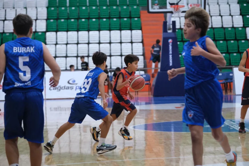 Çağdaş Bodrum Spor Kulübü Altyapıda Geleceğin Basketbolcularını Yetiştiriyor