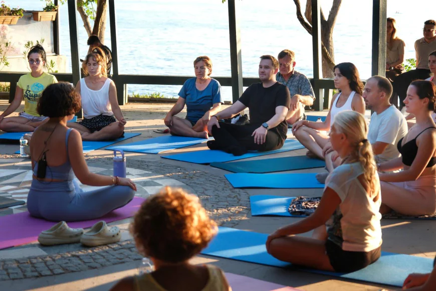 Bodrum’da “Bodrum’la Nefes Al” Açık Hava Yoga Günleri Turgutreis’te Devam Etti