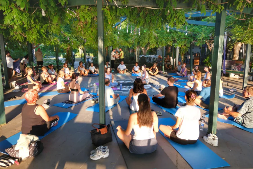 Bodrum’da “Bodrum’la Nefes Al” Açık Hava Yoga Günleri Turgutreis’te Devam Etti