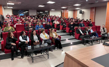 Milas’ın İçinden Buluşmalar’da Çocuklarda Ekran Bağımlılığı ve Siber Zorbalık Masaya Yatırıldı