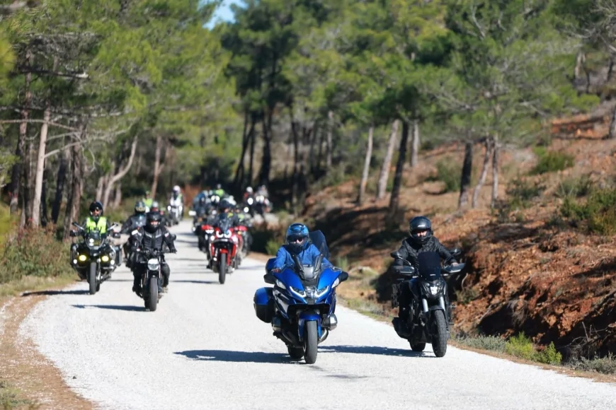 Marmaris’te “Birlikte Sür, Birlikte Temizle” Etkinliğiyle Çevreye Güçlü Mesaj