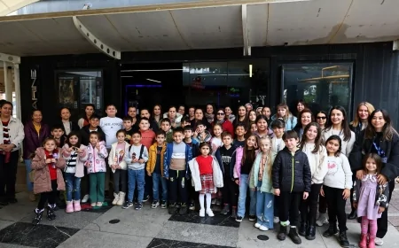 Bodrum Belediyesi’nden Çocuklara Anlamlı Yarıyıl Hediyesi: Pınarlıbelenli Minikler Sinemada Buluştu