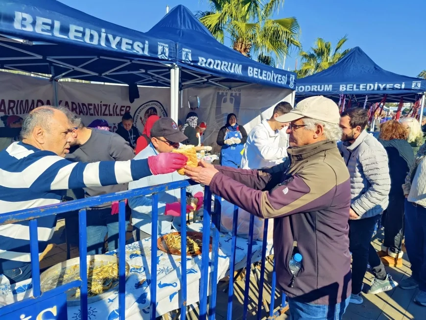 Bodrum’da 10. Hamsi Festivali Binlerce Kişiyi Karadeniz Coşkusunda Buluşturdu