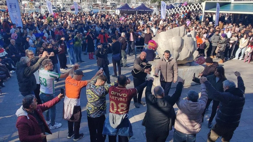Bodrum’da 10. Hamsi Festivali Binlerce Kişiyi Karadeniz Coşkusunda Buluşturdu