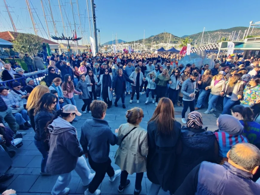 Bodrum’da 10. Hamsi Festivali Binlerce Kişiyi Karadeniz Coşkusunda Buluşturdu