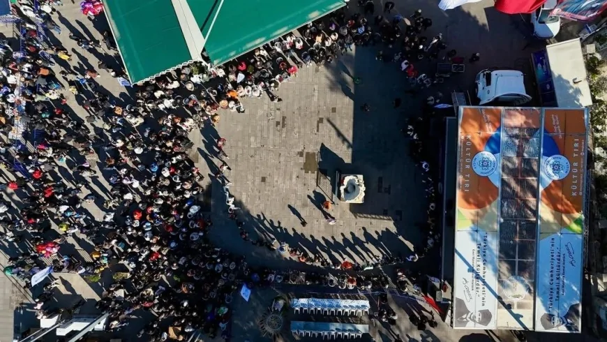 Bodrum’da 10. Hamsi Festivali Binlerce Kişiyi Karadeniz Coşkusunda Buluşturdu